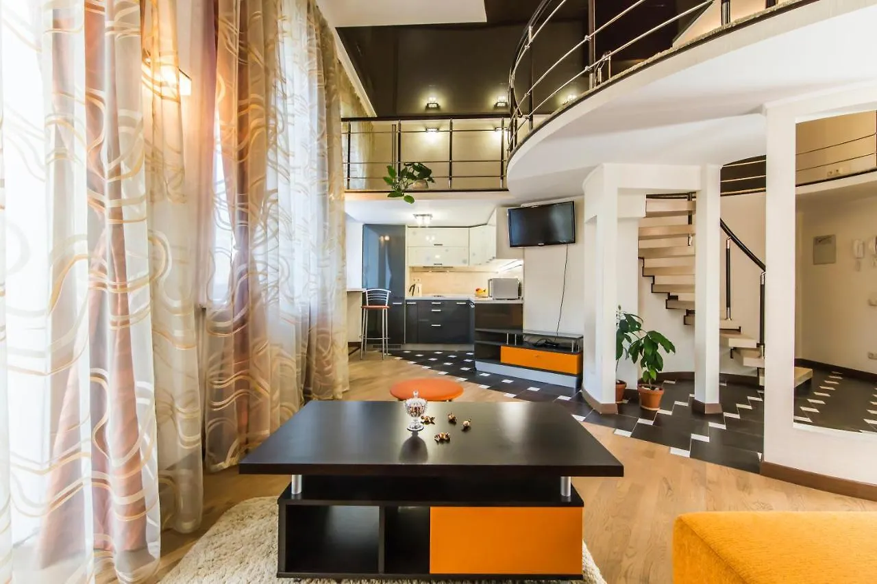 Роскошная Двухуровневая Квартира, Ул. Михайловская Kiev Apartamento